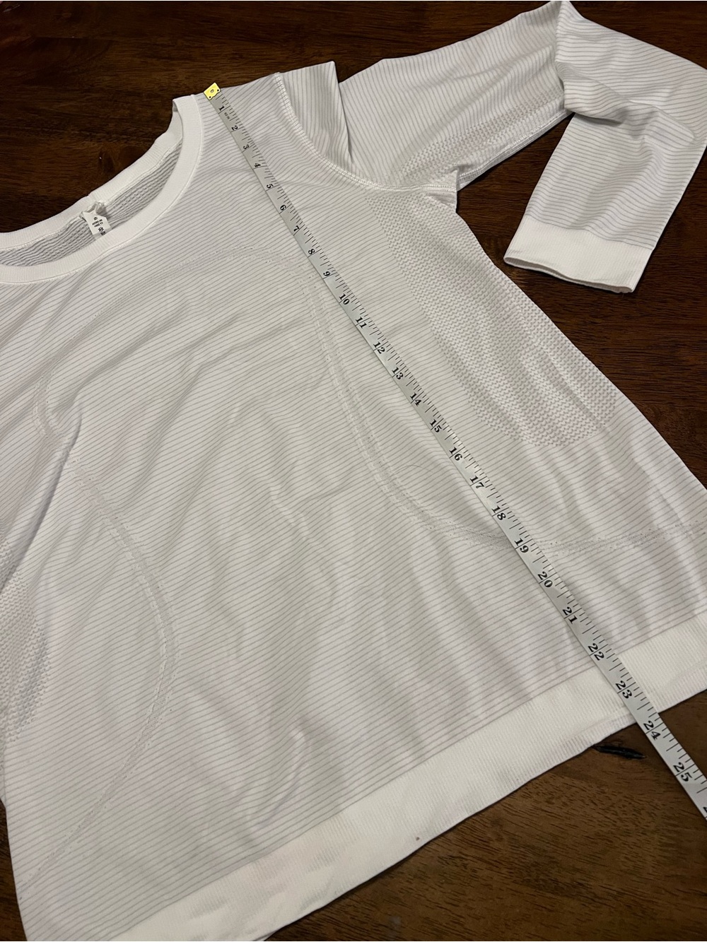 Lululemon Swiftly Tech Long Sleeve (Breeze) *Relaxed Fit Size 10 - Picture 8 of 14